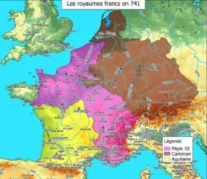 Het Frankische Rijk en de Saksische gebieden ten tijde van Karel Martel (Thomas Lienhard, CC BY 3.0 , via Wikimedia Commons).